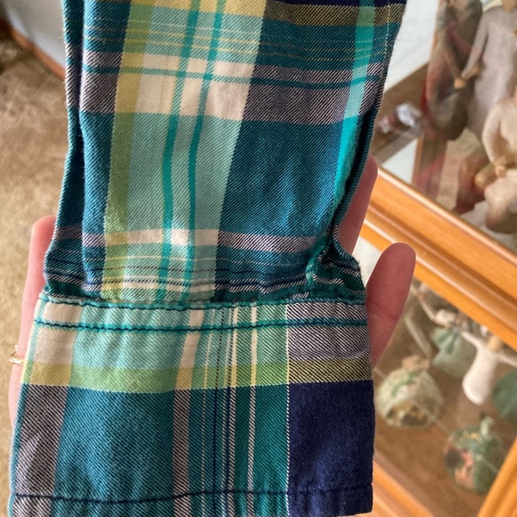 Old Navy Girl’s Large Button-Up Flannel - Picture 5 of 6